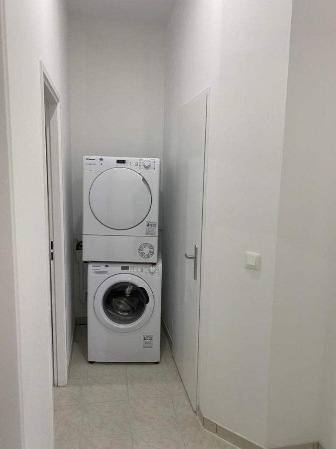 Five Stars C4 Aparthotel Marseille Bagian luar foto